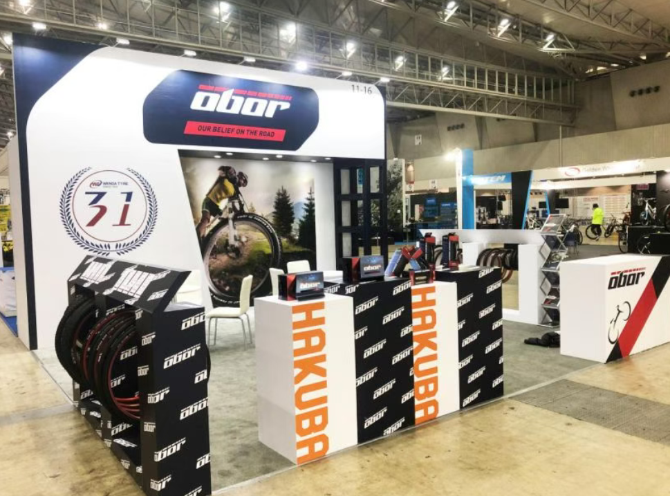 HAKUBA Tires by WANDA TYRE Debut at CYCLE MODE International Bicycle Show
